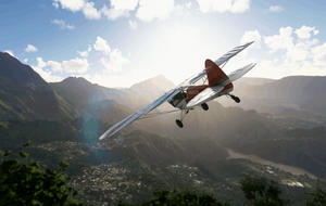Szene aus Microsoft Flight Simulator: Kleines Flugzeug fliegt über eine Stadt im Gebirge