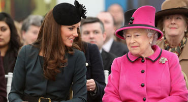 Drama im Palast: Queen Elizabeth II beklagt zwei Fehlgeburten