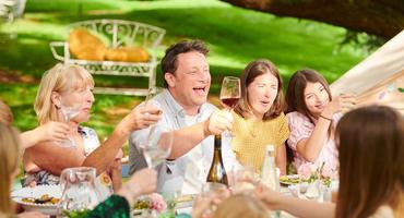 Neue Koch-Serie: "Jamie Oliver: Together - Alle an einem Tisch"