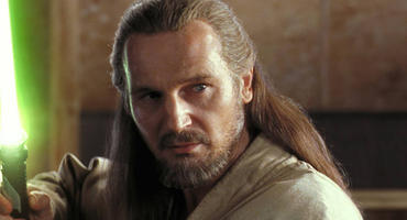 „Obi-Wan Kenobi“: Liam Neeson kehrt als Jedi-Meister Qui-Gon Jinn in der neuen „Star Wars“-Serie von Disney zurück!