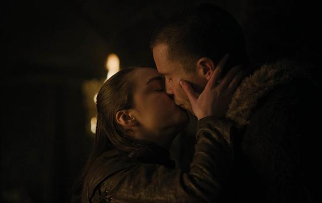 &quot;Game of Thrones&quot; - Staffel 8, Folge 2: Arya Starks (Maisie Williams) erste Nacktszene/Sexszene (mit Gendry)
