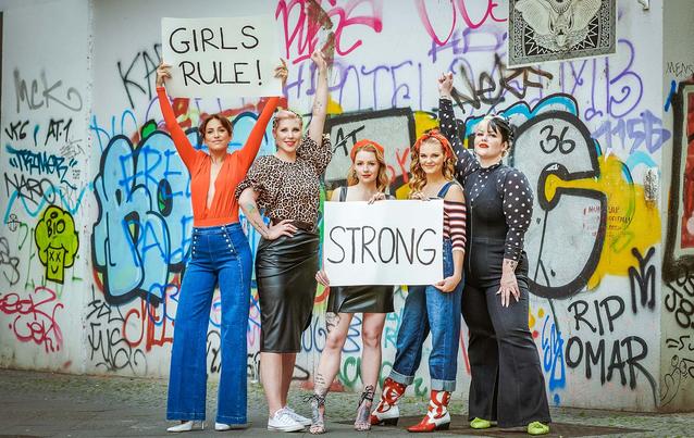 Berlin - Tag und Nacht: Frauenpower