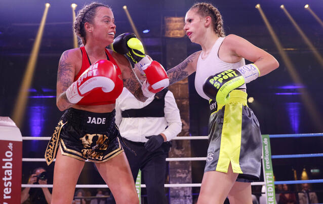 Promi Boxen, Fame Fighting, Jade Übach und Carina Spack