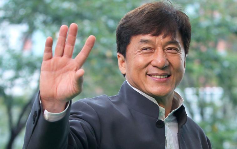 Jackie Chan auf einer Filmpremiere in Tokio