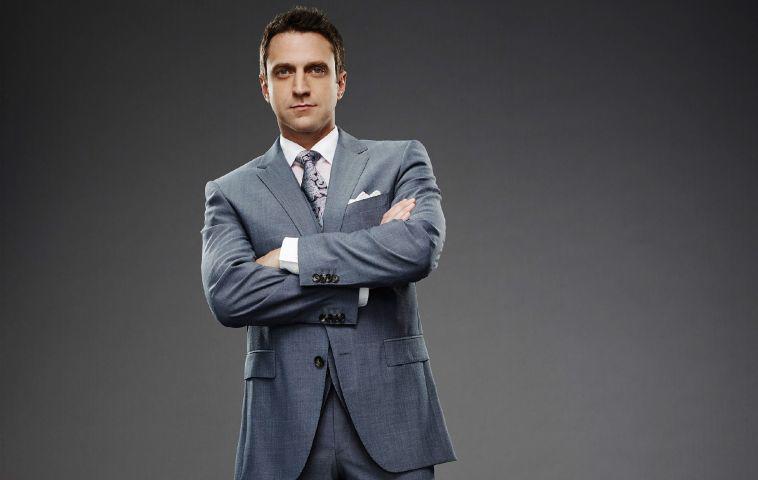 "Law & Order" SVU Raul Esparza