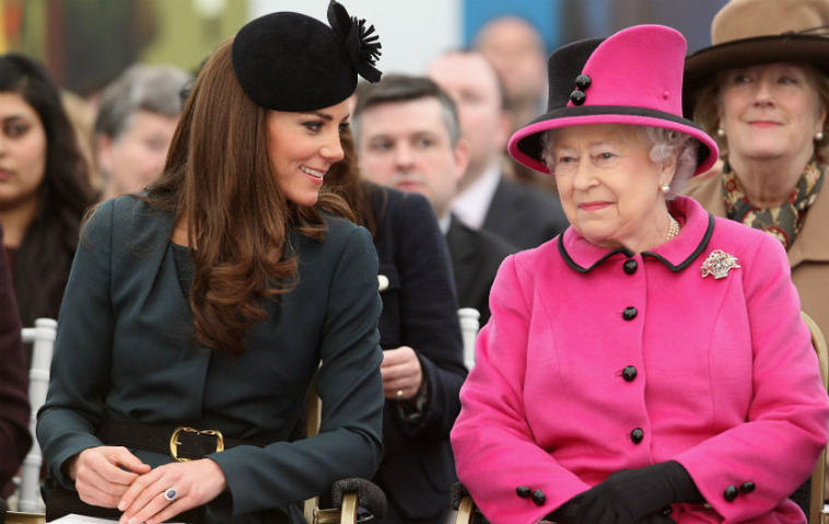 Drama im Palast: Queen Elizabeth II beklagt zwei Fehlgeburten