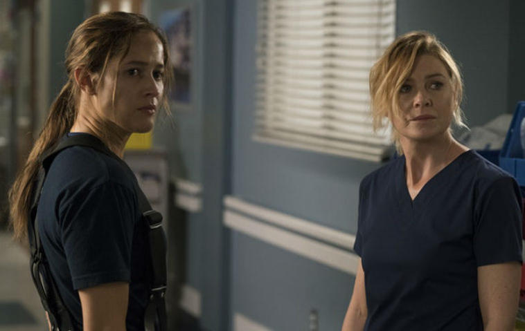 "Station 19" und "Grey's Anatomy": Andy Herrera (Jaina Lee Ortiz) und Meredith Grey (Ellen Pompeo)