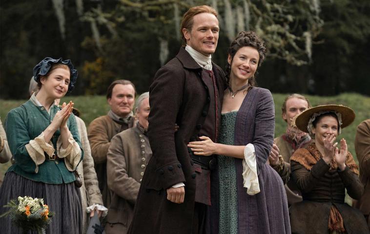 Nach "Outlander"-Staffel 5: So viele Staffeln wird es noch geben!