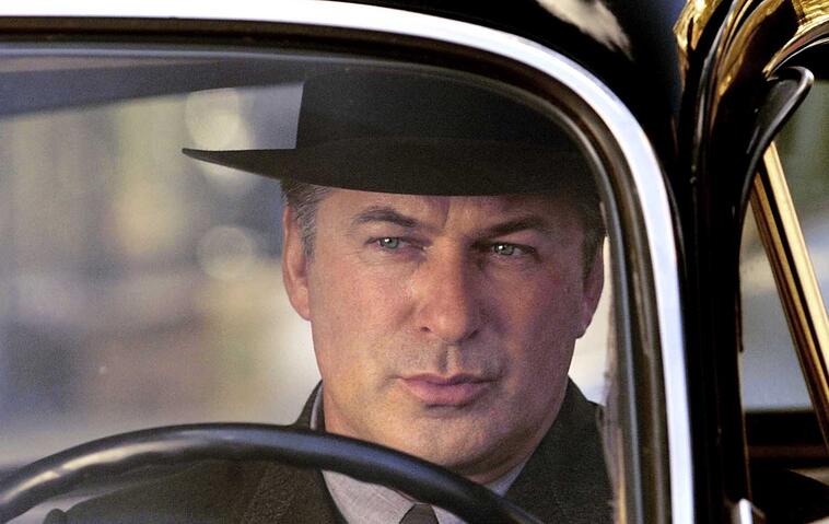 Todes-Schuss bei „Rust“-Dreh: Hat Alec Baldwin doch abgedrückt? Neues Gutachten belastet ihn