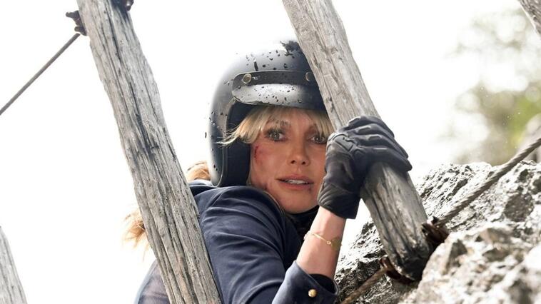 „Geht gar nicht“: So reagieren die Fans auf Heidi Klums Auftritt in „Die Bergretter“