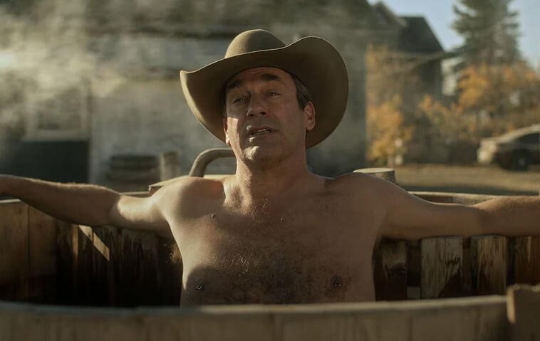 Im Trailer zu "Fargo", Staffel 5 hat Jon Hamm einen Nackt-Auftritt mit gepiercten Nippeln