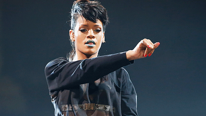 Rihanna: Sie rockt die Halftime-Show beim Super Bowl