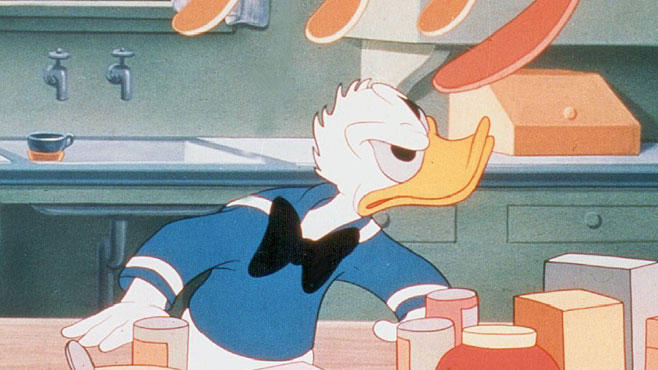 Comics mit Donald Duck waren in Finnland zeitweise verboten. Der Grund war, dass die jähzornige Ente ohne Hosen durchs Leben watschelt und in wilder Ehe mit Daisy lebt.