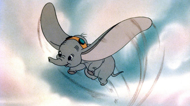 Weil " Pinocchio" und "Fantasia" weniger Geld als erhofft einspielten, wurde bei "Dumbo" gespart. Deswegen ist der Film verhältnismäßig kurz.